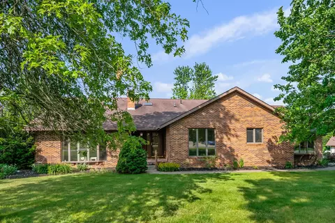 Exterior - 12502 Barbara Dr, Kenton, OH 43326 photo 2 of 13