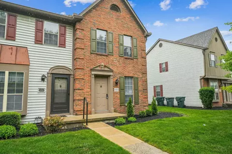 5905 Shadow Lake Cir, Columbus, OH 43235