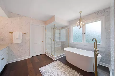 Bath - 5569 Dublin Rd, Dublin, OH 43017 photo 2 of 8
