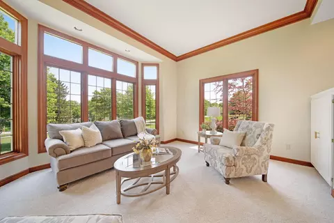 Living - 5569 Dublin Rd, Dublin, OH 43017 photo 2 of 5