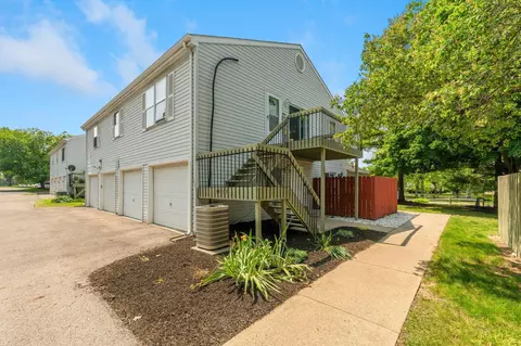3013 La Vista Dr #29, Columbus, OH 43204