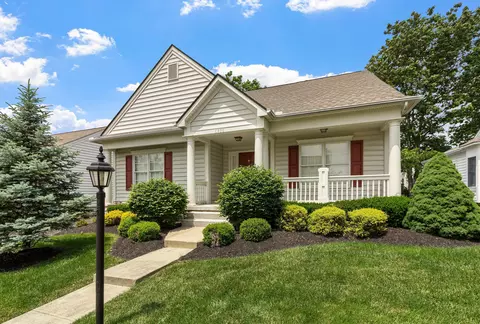 6930 Camden Dr, New Albany, OH 43054