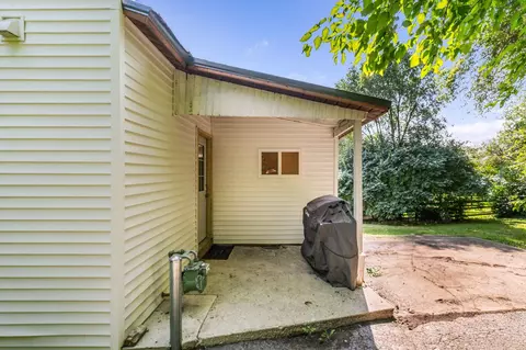 Exterior - 239 Gurley Ave, Marion, OH 43302 photo 5 of 5