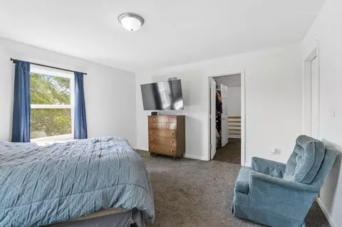 Bedroom - 239 Gurley Ave, Marion, OH 43302 photo 1 of 3