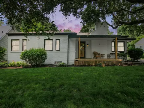 5 Whitaker Dr, London, OH 43140