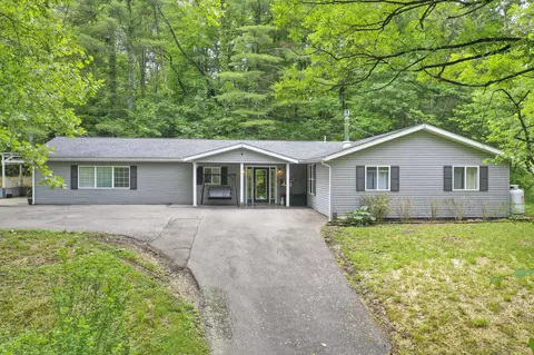 8175 Vore Ridge Rd, Athens, OH 45701