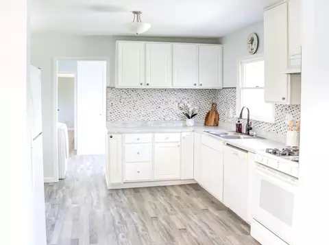 Kitchen - 644 Vale Cemetery Rd, Springfield, OH 45504 photo 1 of 3