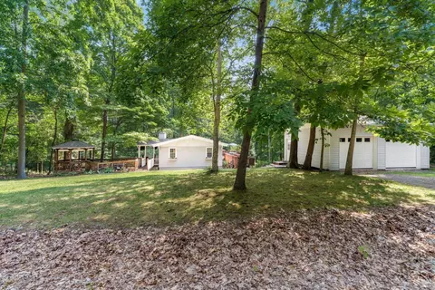 831 Kickapoo Ct, Bremen, OH 43107