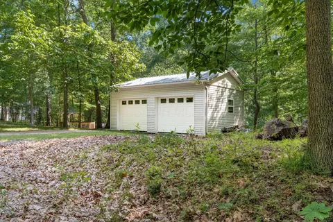 Exterior - 831 Kickapoo Ct, Bremen, OH 43107 photo 21 of 28