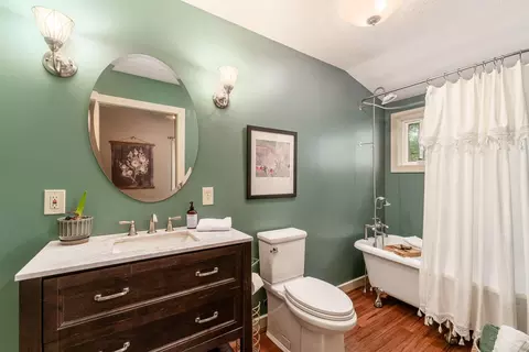 Bath - 831 Kickapoo Ct, Bremen, OH 43107 photo 1 of 3