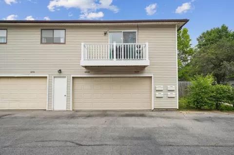 2422 Briers Dr #D, Columbus, OH 43209