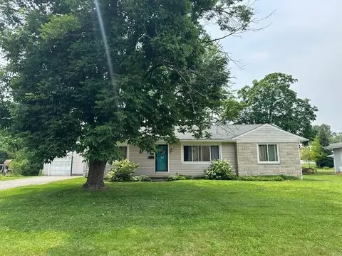 67 E Fairfield St, Canal Winchester, OH 43110