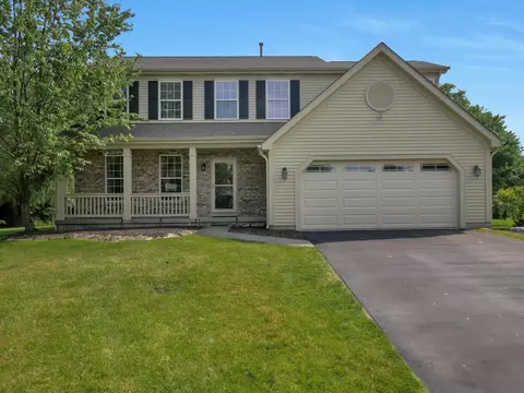 6048 Trent Court Ct, Lewis Center, OH 43035