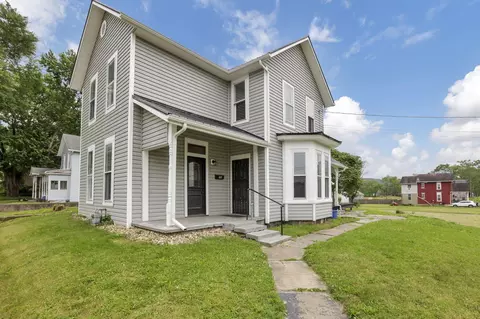 Exterior - 327 Eastern Ave, Newark, OH 43055 photo 2 of 7