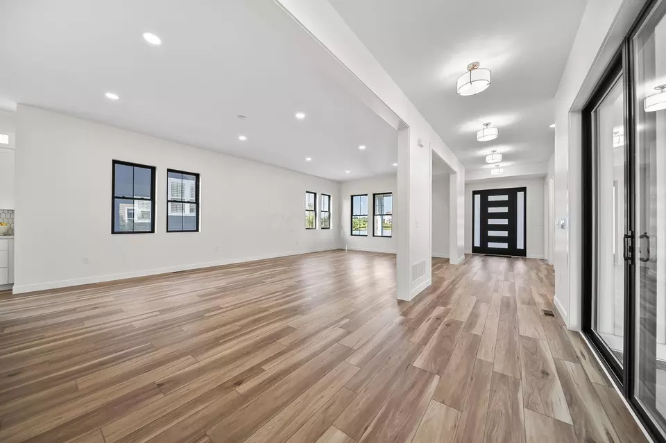 Other - 3692 Beulah Park Dr, Grove City, OH 43123 photo 7 of 29