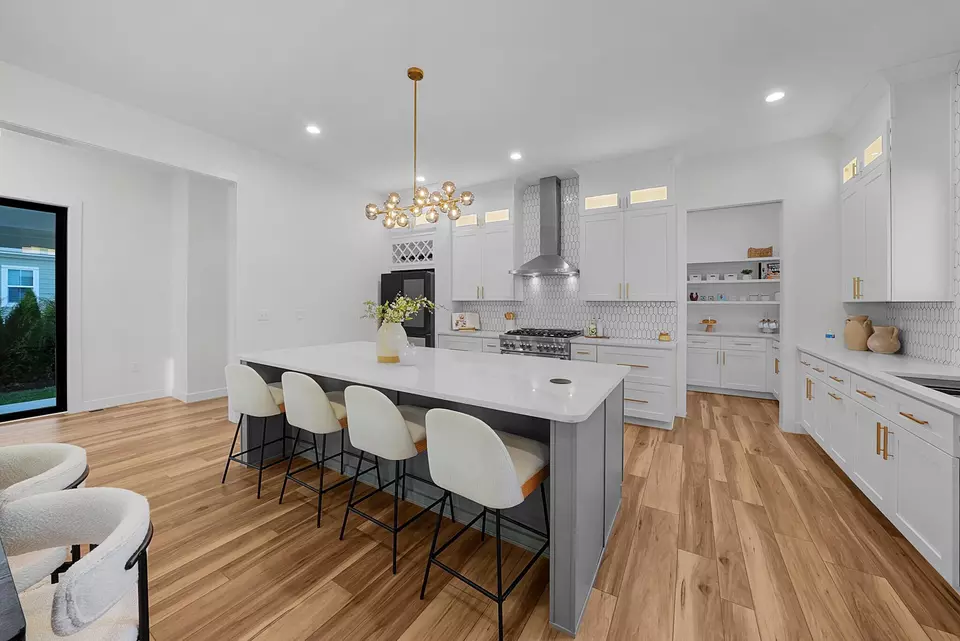 Kitchen - 3692 Beulah Park Dr, Grove City, OH 43123 photo 11 of 11