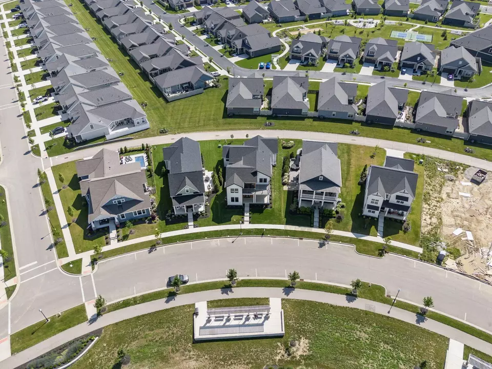 View/Area - 3692 Beulah Park Dr, Grove City, OH 43123 photo 3 of 8