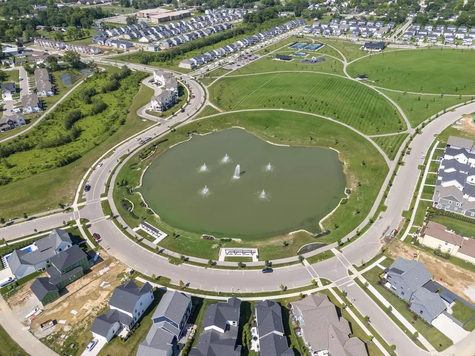 View/Area - 3692 Beulah Park Dr, Grove City, OH 43123 photo 4 of 8