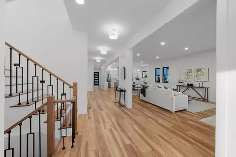 Entry Way - 3692 Beulah Park Dr, Grove City, OH 43123 photo 1 of 12