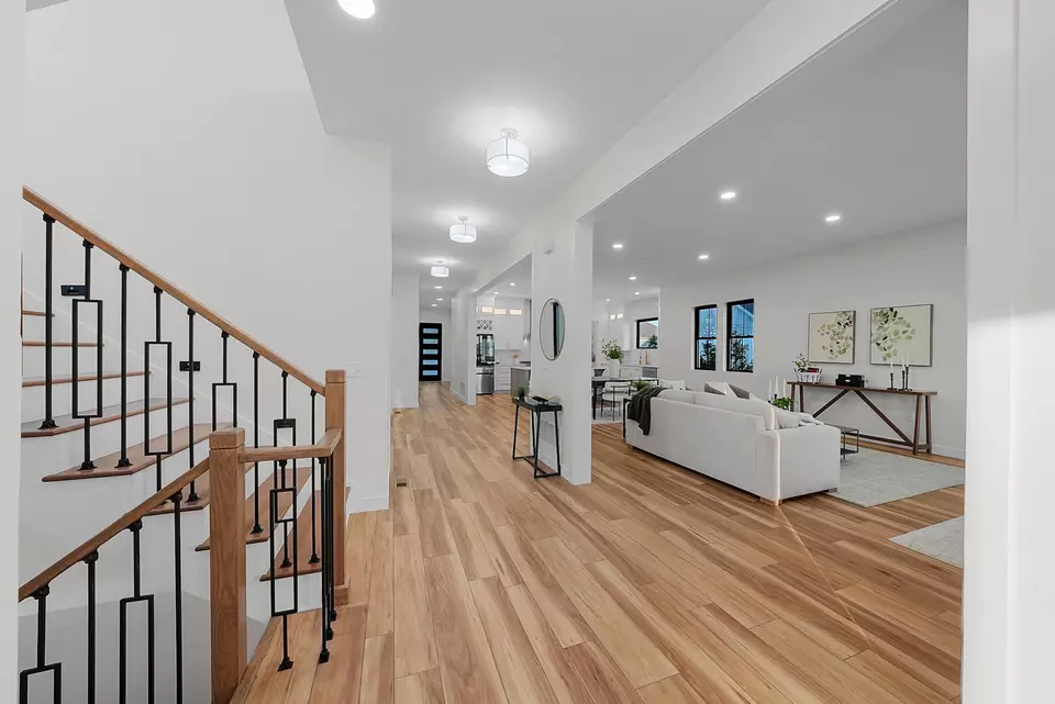 Entry Way - 3692 Beulah Park Dr, Grove City, OH 43123 photo 1 of 12