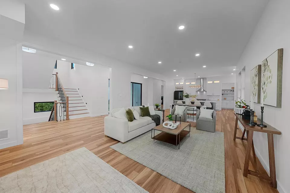 Living - 3692 Beulah Park Dr, Grove City, OH 43123 photo 1 of 5