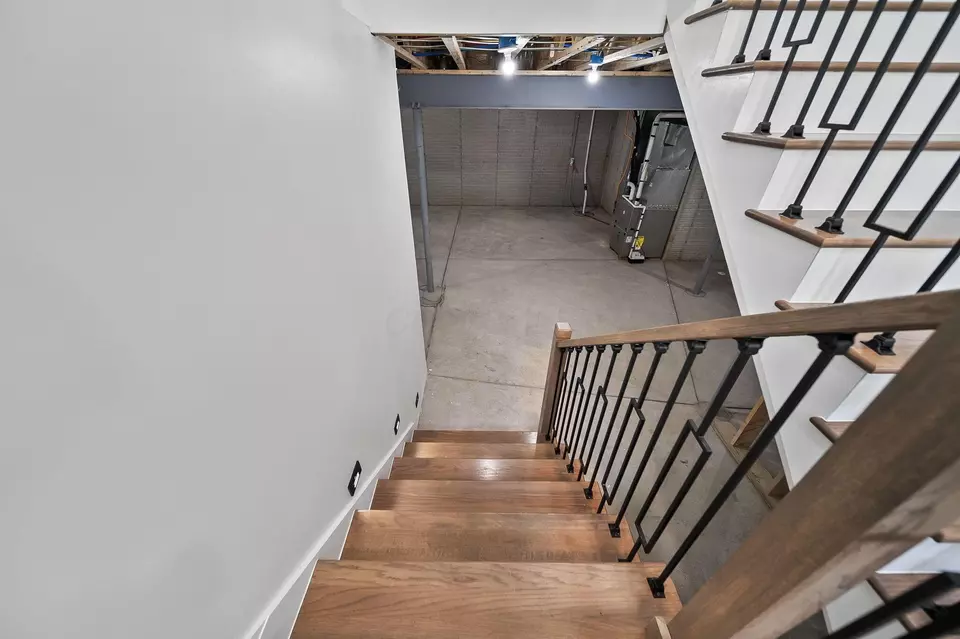 Entry Way - 3692 Beulah Park Dr, Grove City, OH 43123 photo 12 of 12