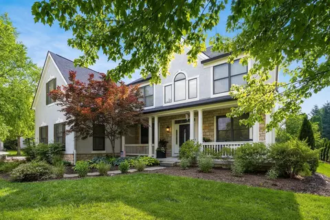 5417 Limestone Ridge Dr, Dublin, OH 43016