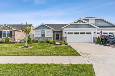 2374 Mcclouds Sq, Marysville, OH 43040