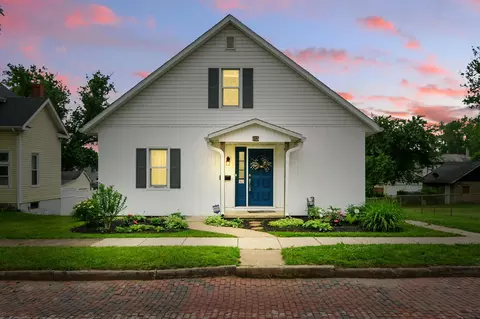112 E Burgess St, Mount Vernon, OH 43050