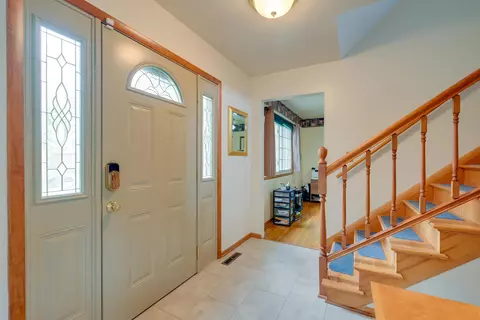 4909 Vanlear Rd, Columbus, OH 43229 photo 5