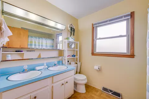 4909 Vanlear Rd, Columbus, OH 43229 photo 24