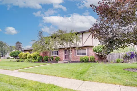 4909 Vanlear Rd, Columbus, OH 43229 photo 2