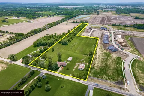 2481 Clark Shaw Rd, Powell, OH 43065