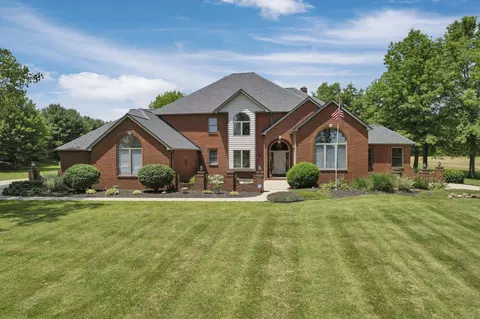 7922 Hazelton-etna Rd SW, Pataskala, OH 43062
