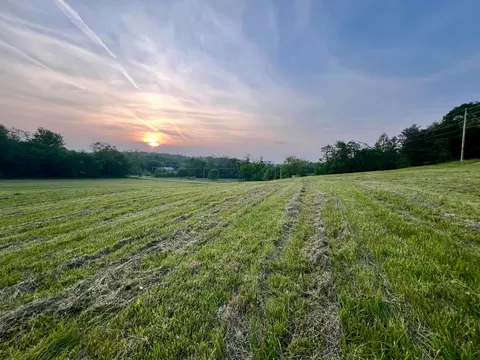 21421 Griffith Rd, Logan, OH 43138 photo 4