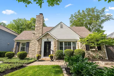 1572 Barrington Rd, Upper Arlington, OH 43221