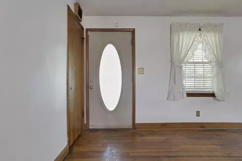 Entry Way - 10 Main St, Orient, OH 43146 photo 1 of 1