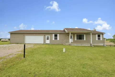 10540 Yankee St, Fredericktown, OH 43019