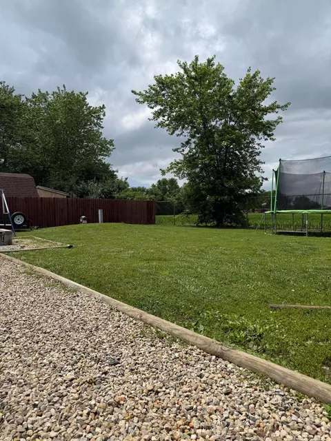 Exterior - 1775 Shoshoni Dr, Circleville, OH 43113 photo 6 of 20