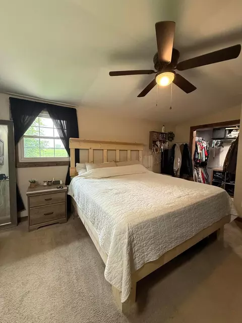 Bedroom - 1775 Shoshoni Dr, Circleville, OH 43113 photo 3 of 12