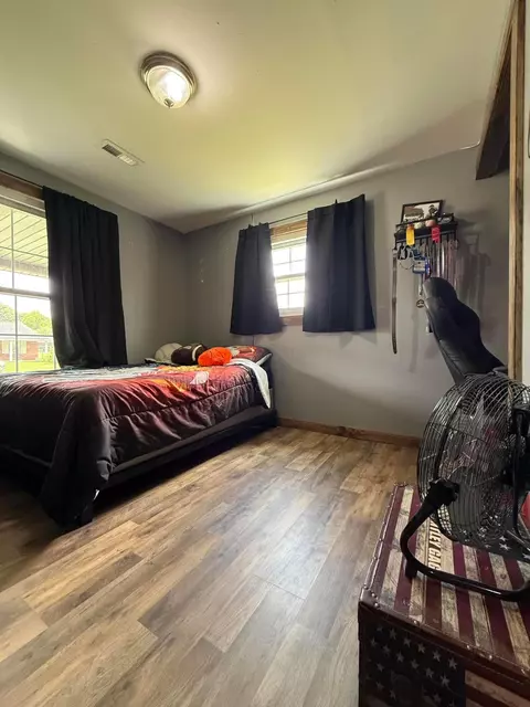 Bedroom - 1775 Shoshoni Dr, Circleville, OH 43113 photo 11 of 12