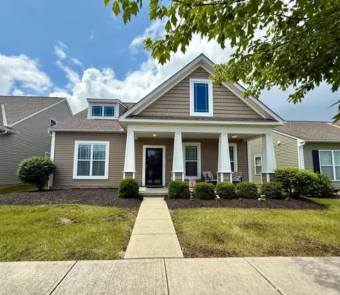 2210 Tournament Way, Grove City, OH 43123