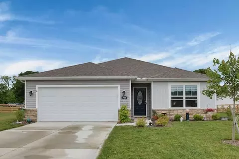 351 Trinity Way W, Newark, OH 43055
