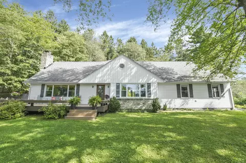 3175 Sharon Valley Rd NE, Newark, OH 43055