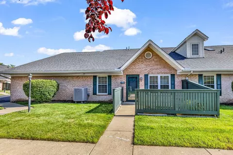 978 Kingsbury Ct, Newark, OH 43055