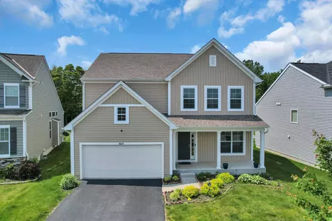 8601 Crooked Maple Dr, Blacklick, OH 43004