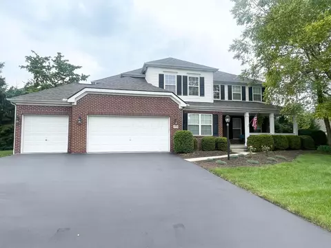 1978 Bald Eagle Dr, Grove City, OH 43123