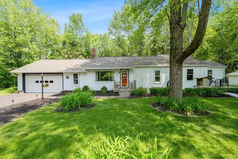 451 Irwin Rd, Delaware, OH 43015