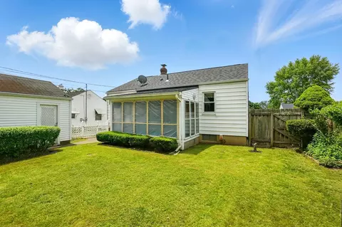 Exterior - 1330 Amherst Rd, Springfield, OH 45504 photo 5 of 10