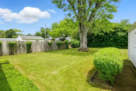 Exterior - 1330 Amherst Rd, Springfield, OH 45504 photo 9 of 10